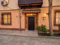 Ultracentral, apartament 2 camere, parter, curte comuna inchisa